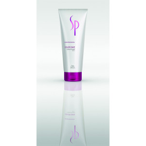 Wella SP Защита цвета Кондиционер для окрашенных волос, 200мл."Color Save Conditioner" Wella SP Защита цвета Кондиционер для окрашенных волос, 200мл."Color Save Conditioner"